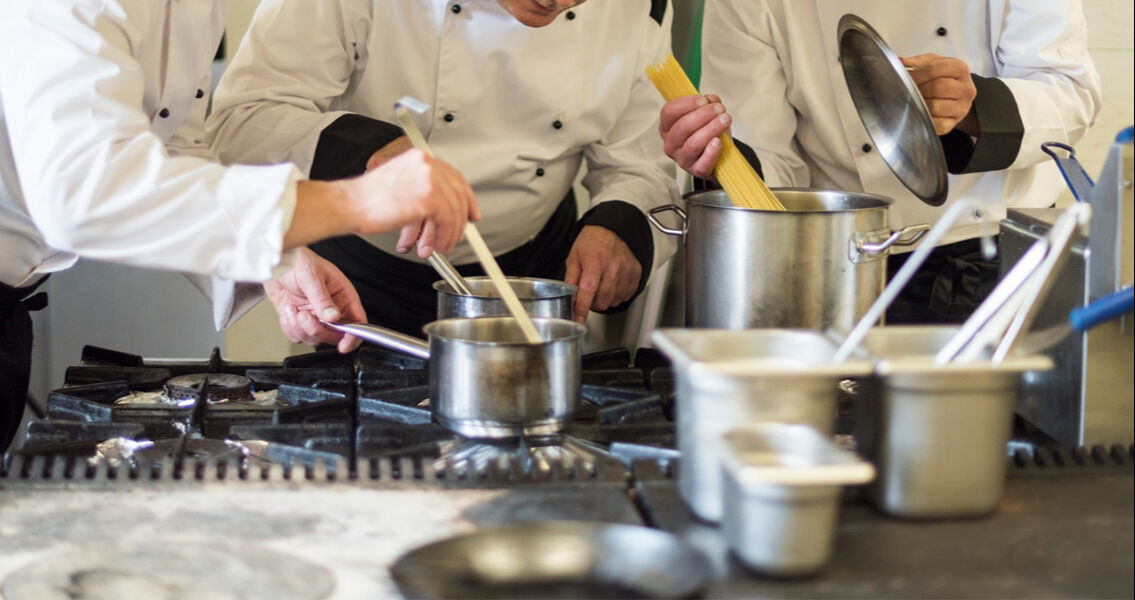 3 Bakanlık iş ilanı yayımladı! İşte aranan meslek grupları ve başvuru şartları 3 Bakanlık iş ilanı yayımladı! İşte aranan meslek grupları ve başvuru şartları - 1. Resim
