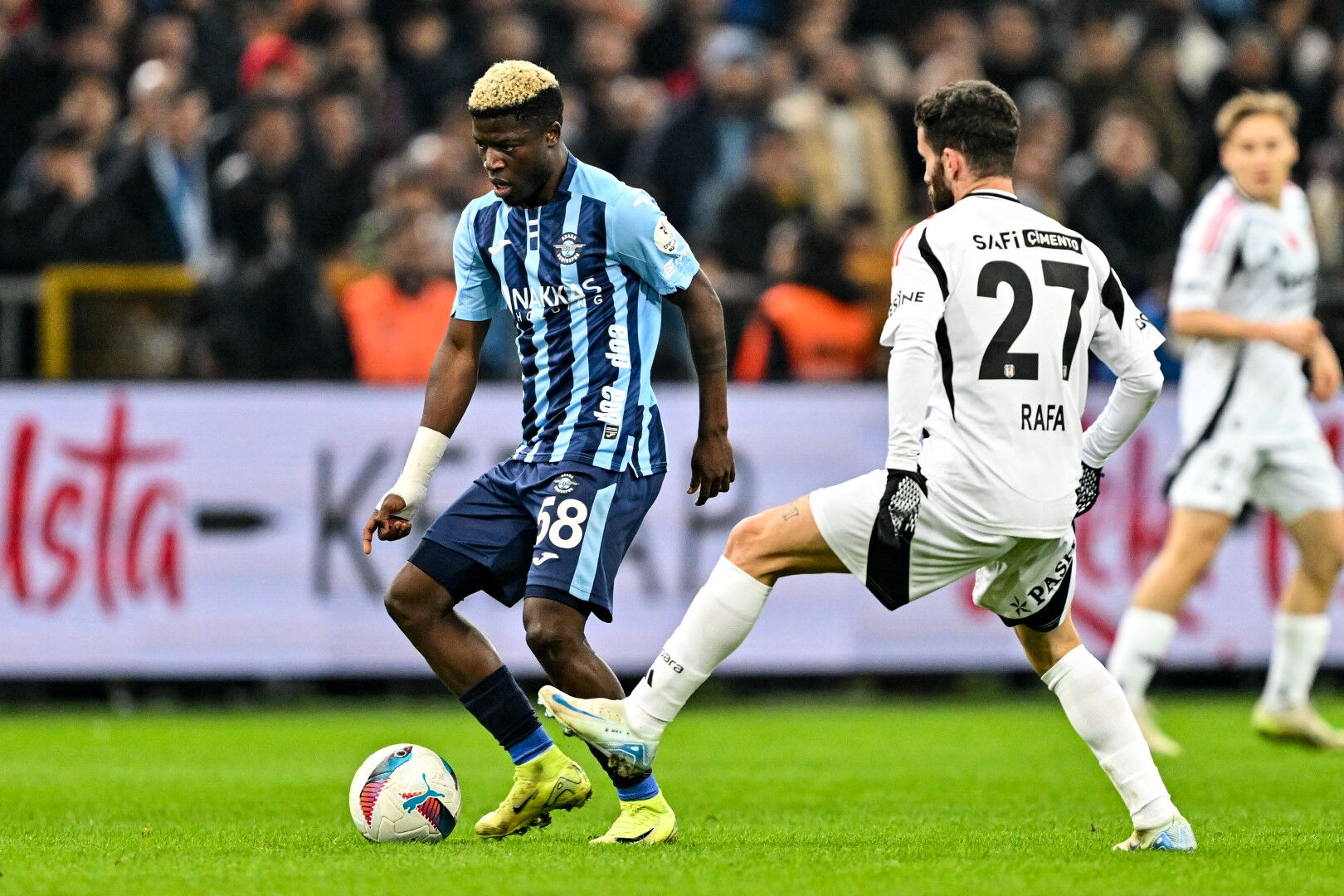 Adana Demirspor Süper Lig'de ilk galibiyetini aldı! - 1. Resim