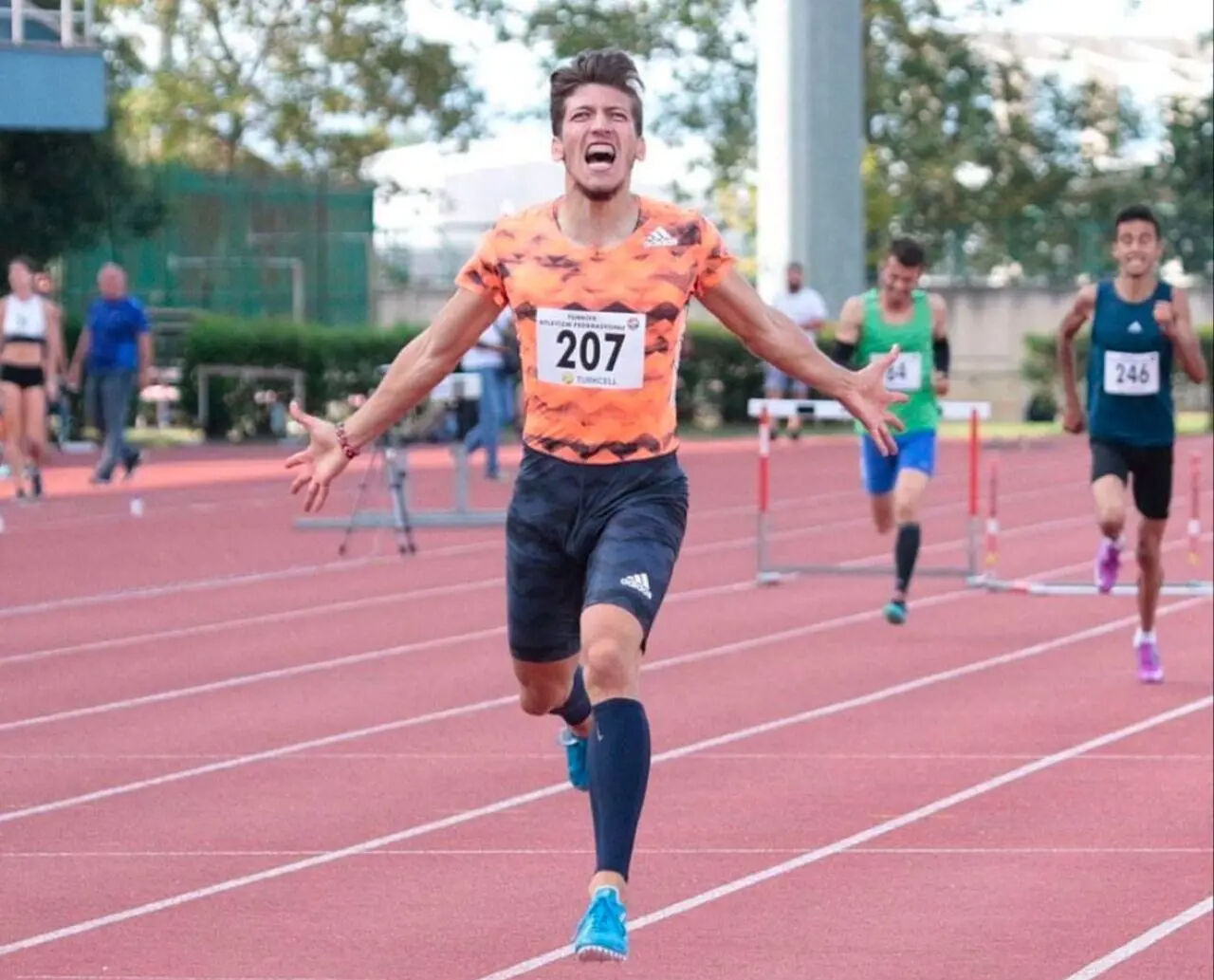 Batuhan Gökgöz kimdir, kaç yaşında? Survivor 2025 Gönüllüler takımında olacak  - 1. Resim