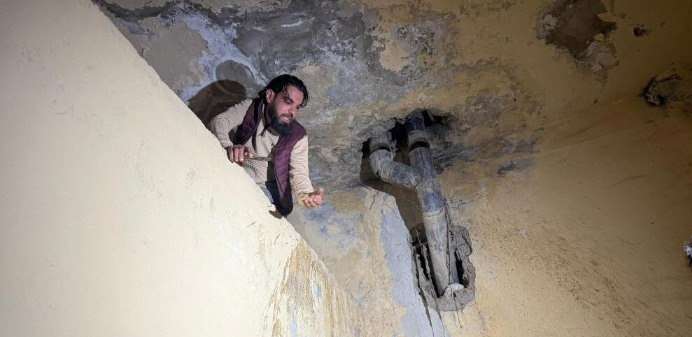 Esad'ın işkence hapishanesine giren BM görevlisi gözyaşlarını tutamadı Esad'ın işkence hapishanesine gire BM görevlisi gözyaşlarını tutamadı - 2. Resim