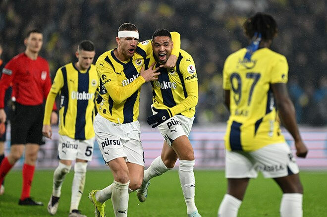 Fenerbahçe'ye sakatlık şoku! Becao, Livakovic ve Oğuz Aydın'ın durumu netleşti! Sezonu kapattı - 1. Resim