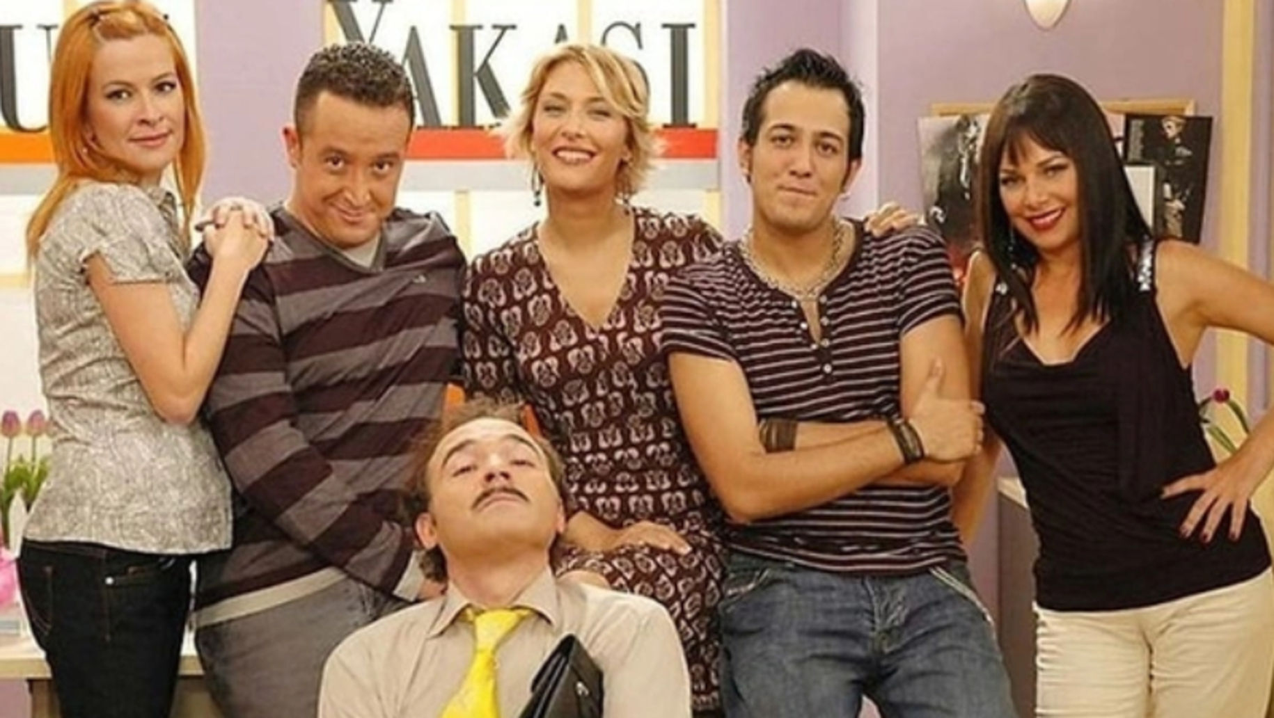 Gülse Birsel'in sözleri tepki çekmişti! Sarp Apak'tan dikkat çeken açıklama:  Gülse Birsel'in sözleri tepki çekmişti! Sarp Apak'tan dikkat çeken açıklama: