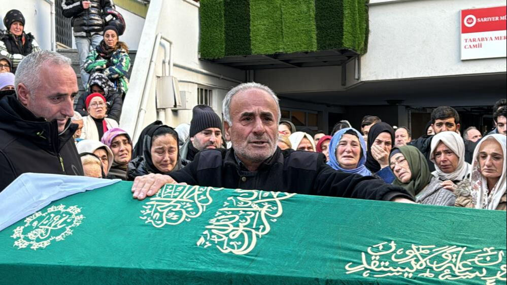 İETT otobüsünün ezdiği kadının cenaze töreninde yakınları feryat etti - 2. Resim