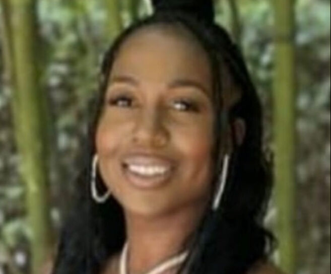 Londra'da silahlı saldırgan vahşeti: 1 kadın hayatını kaybetti, 2 kişi yaralandı Londra'da silahlı saldırgan vahşeti: 1 kadın hayatını kaybetti, 2 kişi yaralandı - 2. Resim