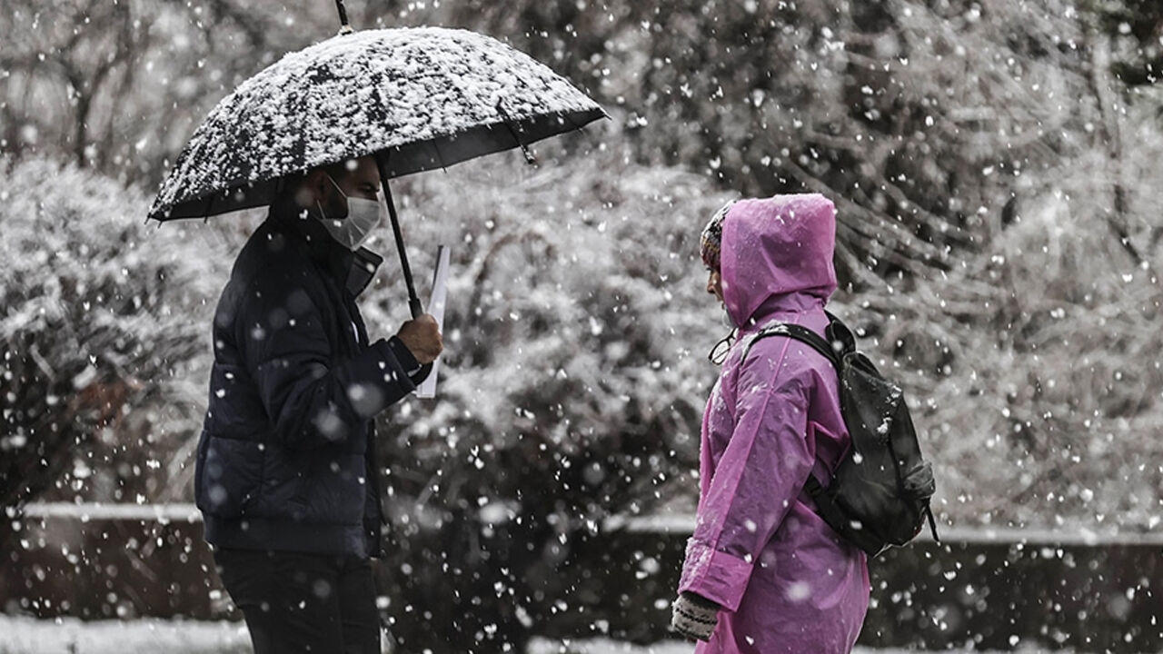 Meteoroloji'den il il kar ve sağanak uyarısı! İstanbul, Ankara, İzmir... Orhan Şen tek tek açıkladı Meteoroloji'den il il kar ve sağanak uyarısı! İstanbul, Ankara, İzmir... Orhan Şen tek tek açıkladı - 4. Resim