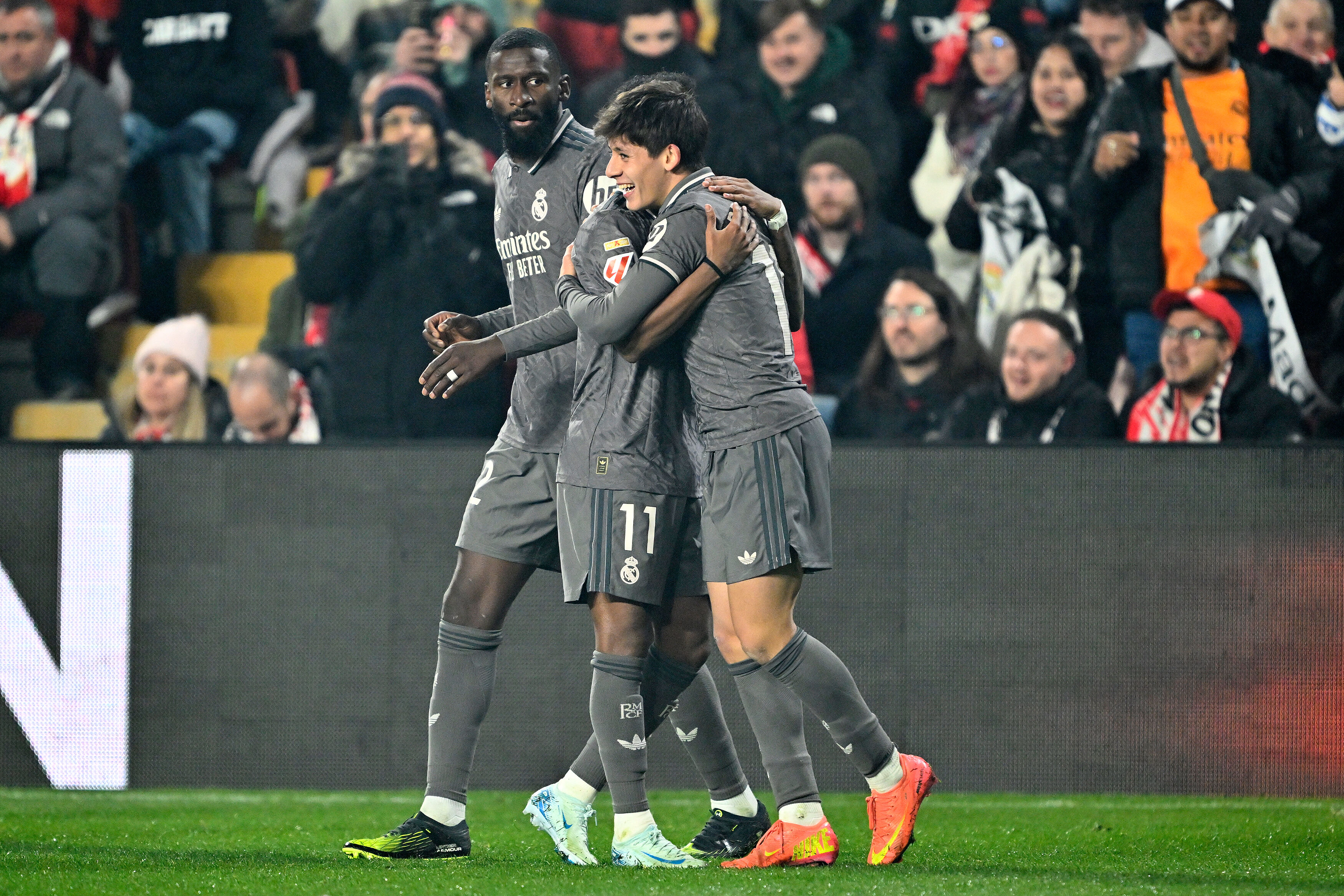 Rayo Vallecano maçındaki hareketi gündemde! İspanya'da Arda Güler manşetlerde: Dünyadaki tüm haber programlarına... - 3. Resim