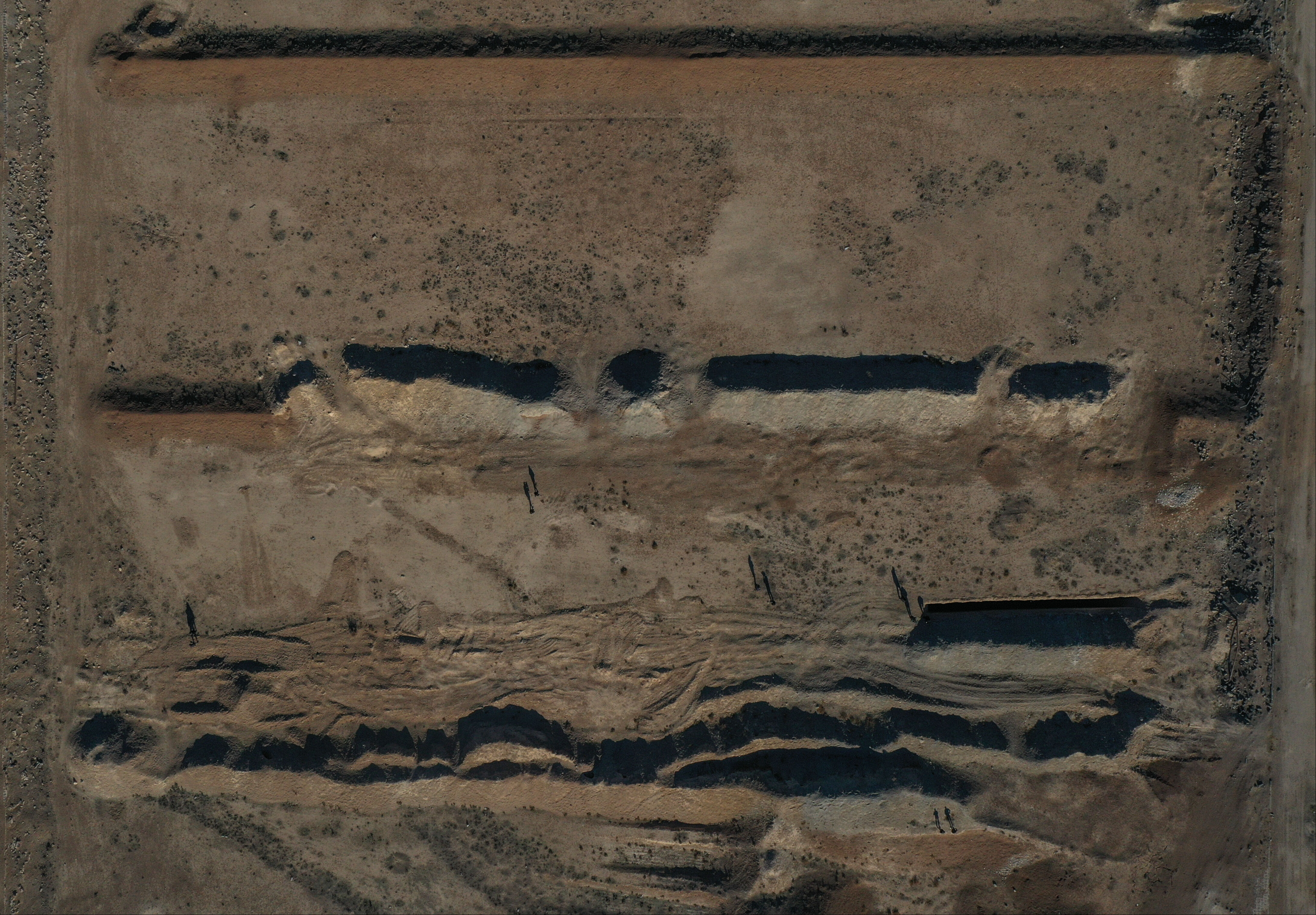 Suriye'nin Dera kentine korkunç keşif! 12'den fazla toplu mezar ortaya çıktı - 3. Resim