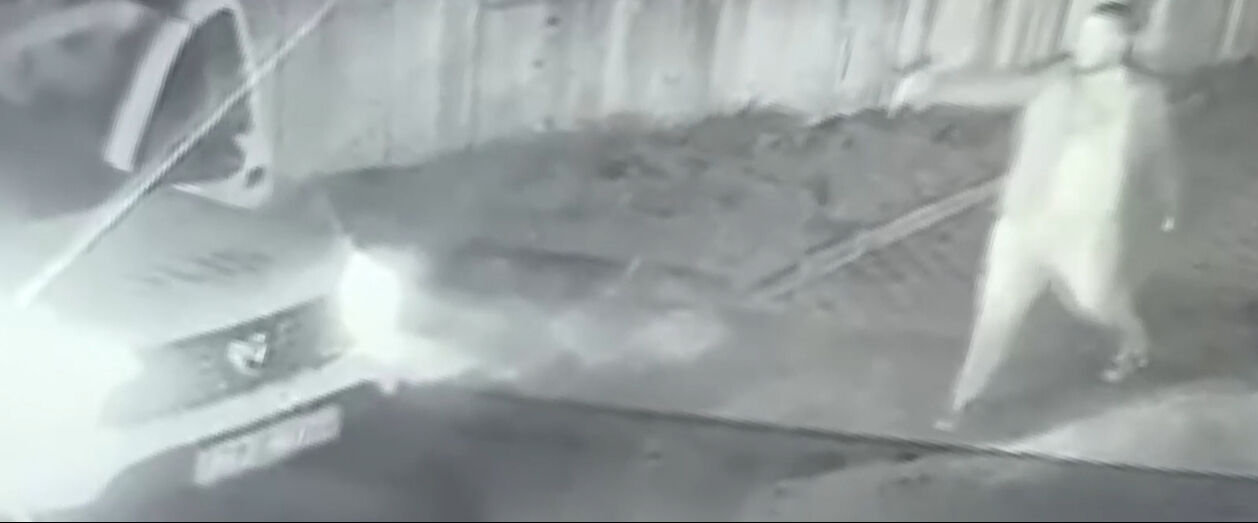 Ümraniye'de polise ateş açmaya çalışan şüpheli tutuklandı! Şoke eden görüntüler ortaya çıktı - 1. Resim