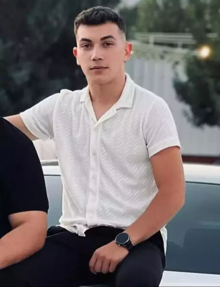 Üniversiteli taksici Eren Peker'i öldüren zanlı yakalandı! Bıçak çöpte bulundu - 2. Resim