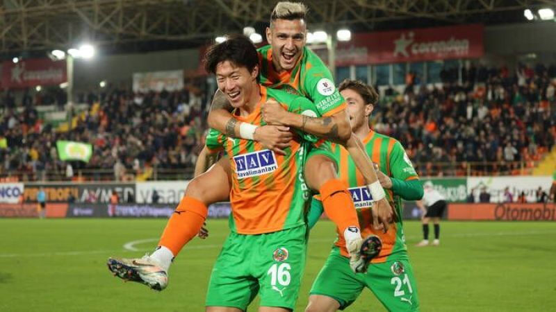 Alanyaspor - Amedspor maçı hangi kanalda, şifresiz mi, saat kaçta? Karşılaşmayı hakem Yasin Kol yönetecek! - 3. Resim