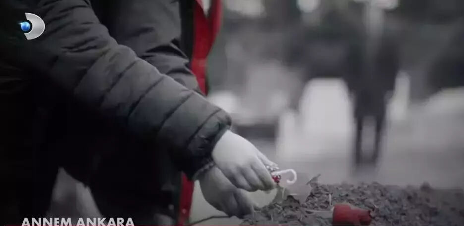 Annem Ankara Bergüzar Korel diziden ayrılıyor mu? Annem Ankara 2. fragmanı yayınlandı  Annem Ankara Bergüzar Korel diziden ayrılıyor mu? Annem Ankara 2. fragmanı yayınlandı  - 2. Resim