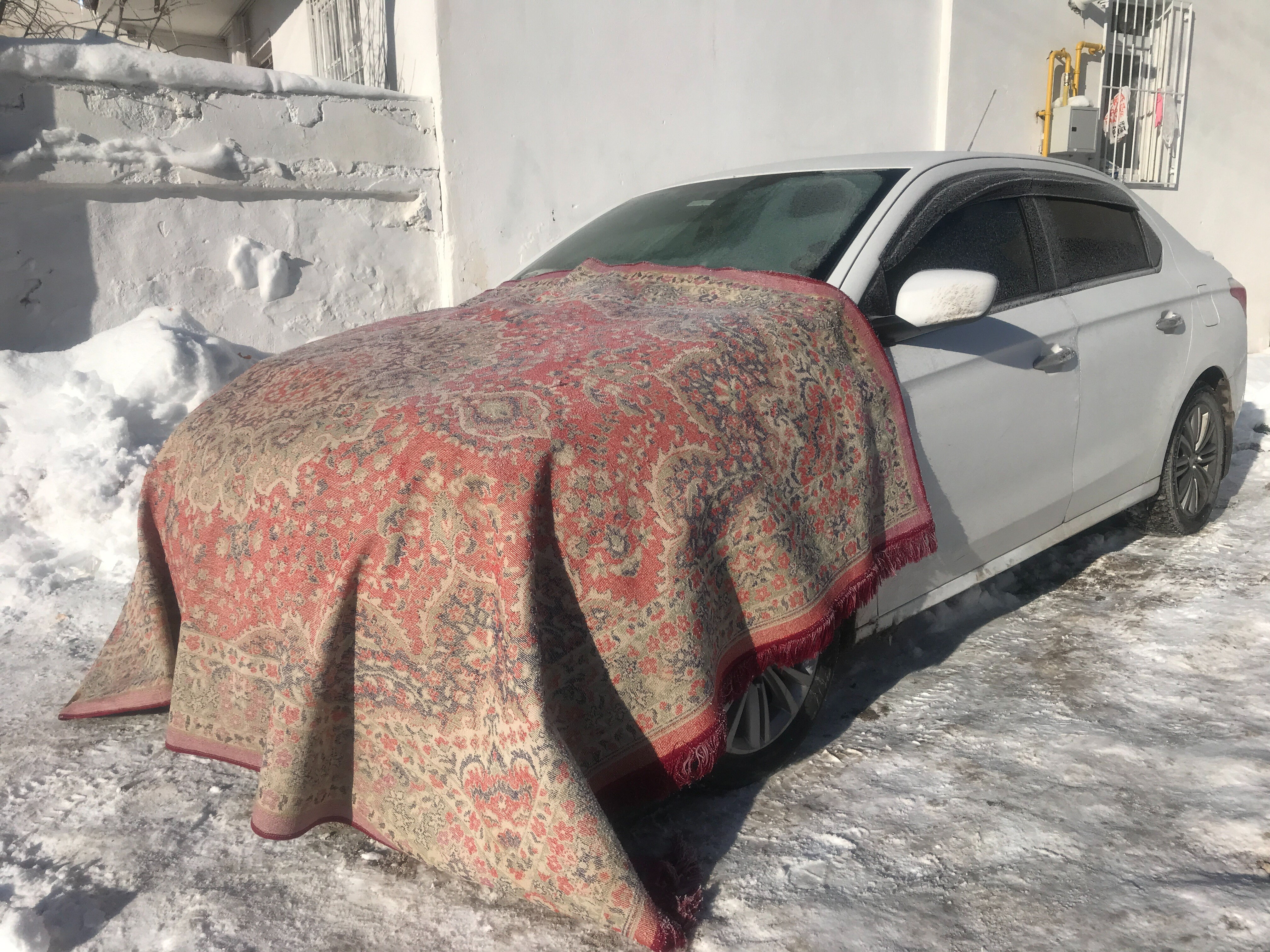 Aynı gün 2 farklı mevsim: Bir yandan kar küreme mesaisi diğer yanda deniz keyfi - 4. Resim