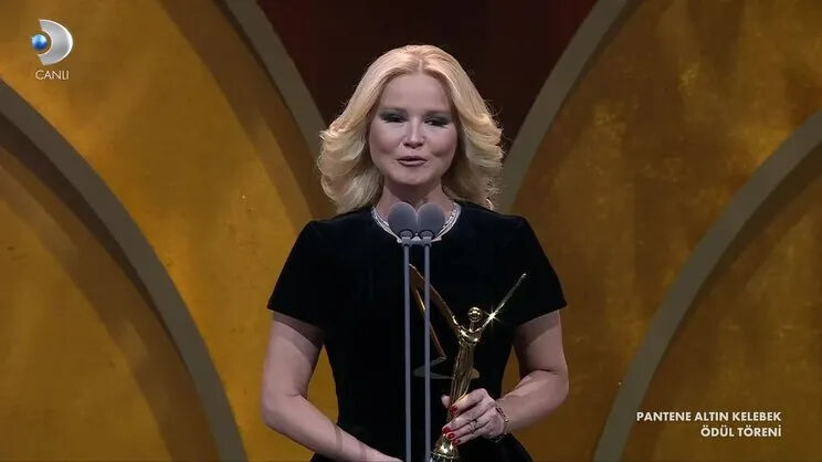 Gönderme yaptığı iddia edilmişti! Müge Anlı'dan dikkat çeken Çağla Şıkel açıklaması! 