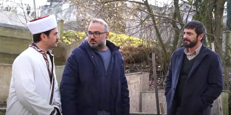 ''Ölünce beni kim yıkayacak'' neyin reklamı? Gizemli afişlerin neye ait olduğu ortaya çıktı! - 3. Resim