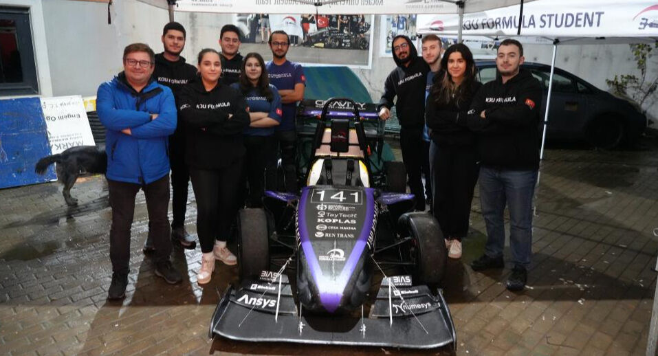 Türk gençleri 0'dan 100'e 3,5 saniyede çıkan araç üretti! Gözler İtalya'daki yarışta Türk gençleri 0'dan 100'e 3,5 saniyede çıkan araç üretti! Gözler İtalya'daki yarışta - 1. Resim