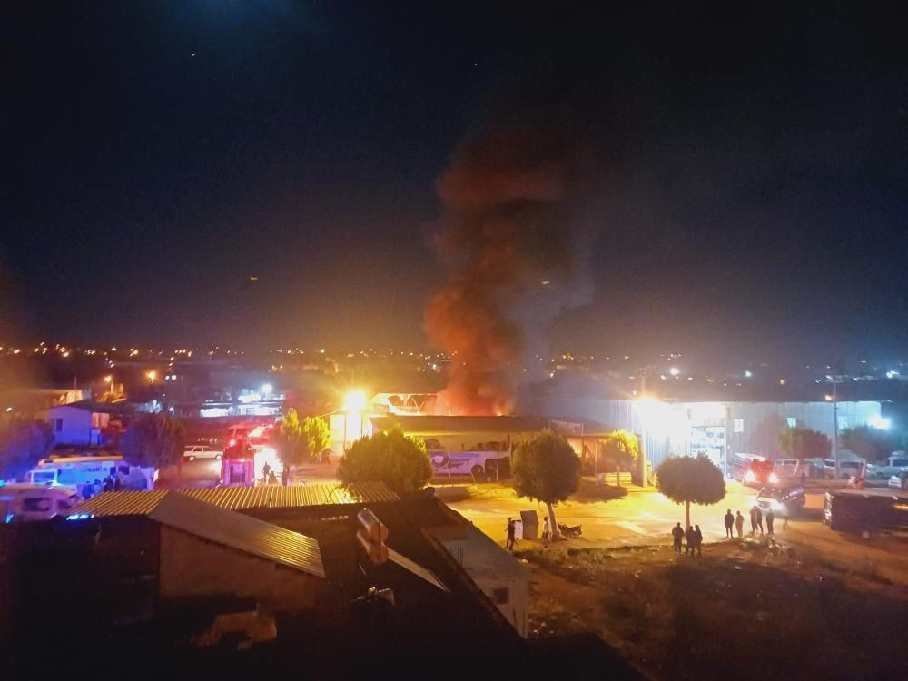 Atölyedeki yangında hayatını kaybeden gencin 20 gün önce işe başladığı ortaya çıktı - 2. Resim