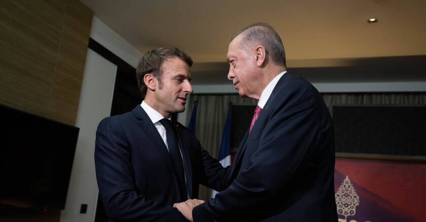 Cumhurbaşkanı Erdoğan'dan Macron ile Suriye görüşmesi Cumhurbaşkanı Erdoğan'dan Macron ile Suriye görüşmesi - 3. Resim