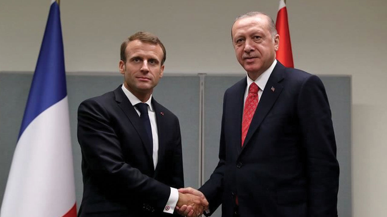 Cumhurbaşkanı Erdoğan'dan Macron ile Suriye görüşmesi Cumhurbaşkanı Erdoğan'dan Macron ile Suriye görüşmesi - 1. Resim