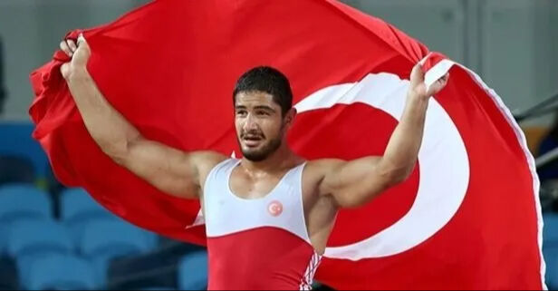 Türkiye Güreş Federasyonu'nun yeni başkanı Taha Akgül kimdir? Kariyeri ve başarıları gündem oldu Türkiye Güreş Federasyonu'nun yeni başkanı Taha Akgül kimdir? Kariyeri ve başarıları gündem oldu - 3. Resim