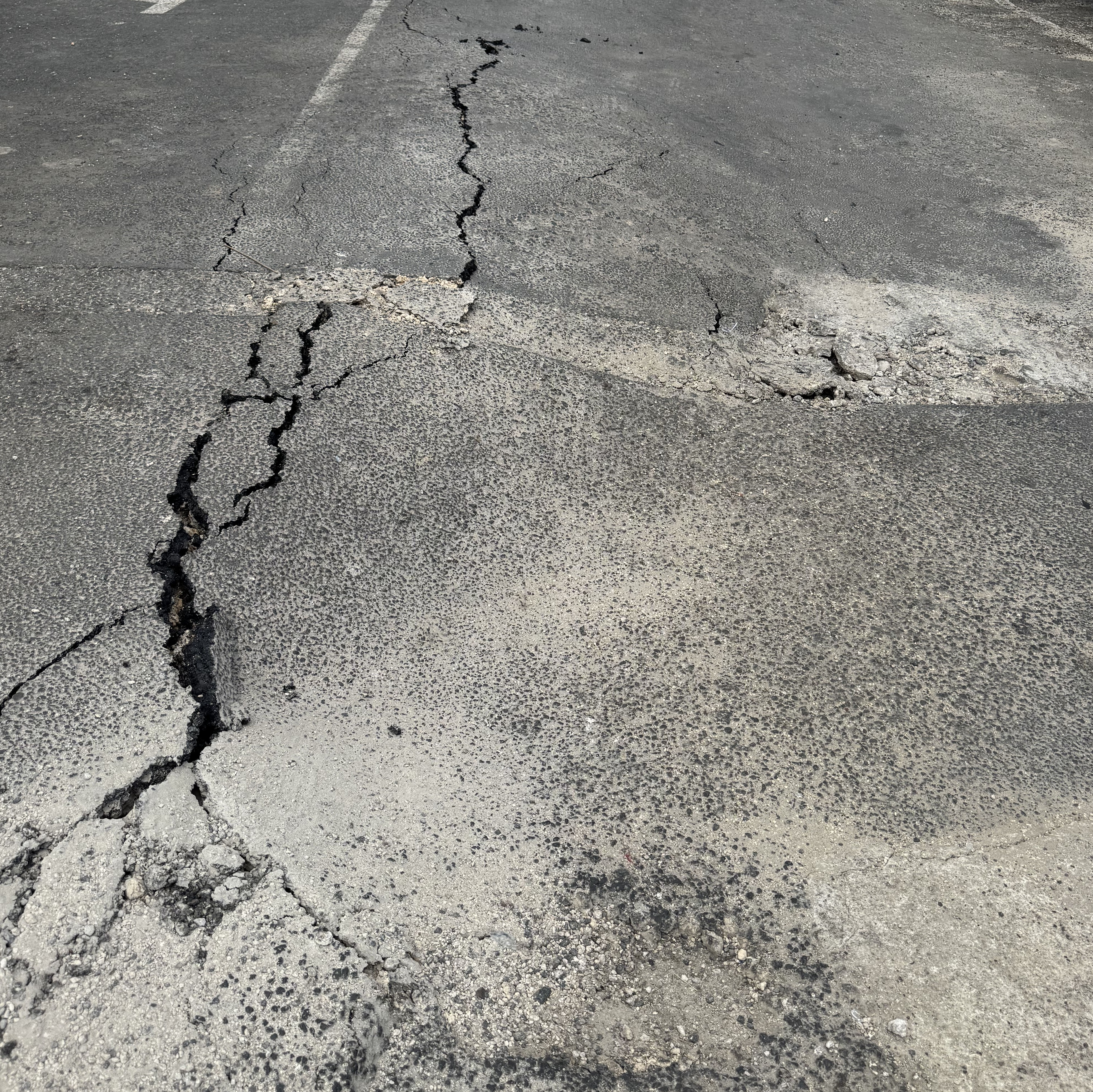 Vanuatu'daki 7.3'lük depremde bilanço korkunç boyuta ulaştı Vanuatu'daki 7.3'lük depremde bilanço korkunç boyuta ulaştı - 3. Resim