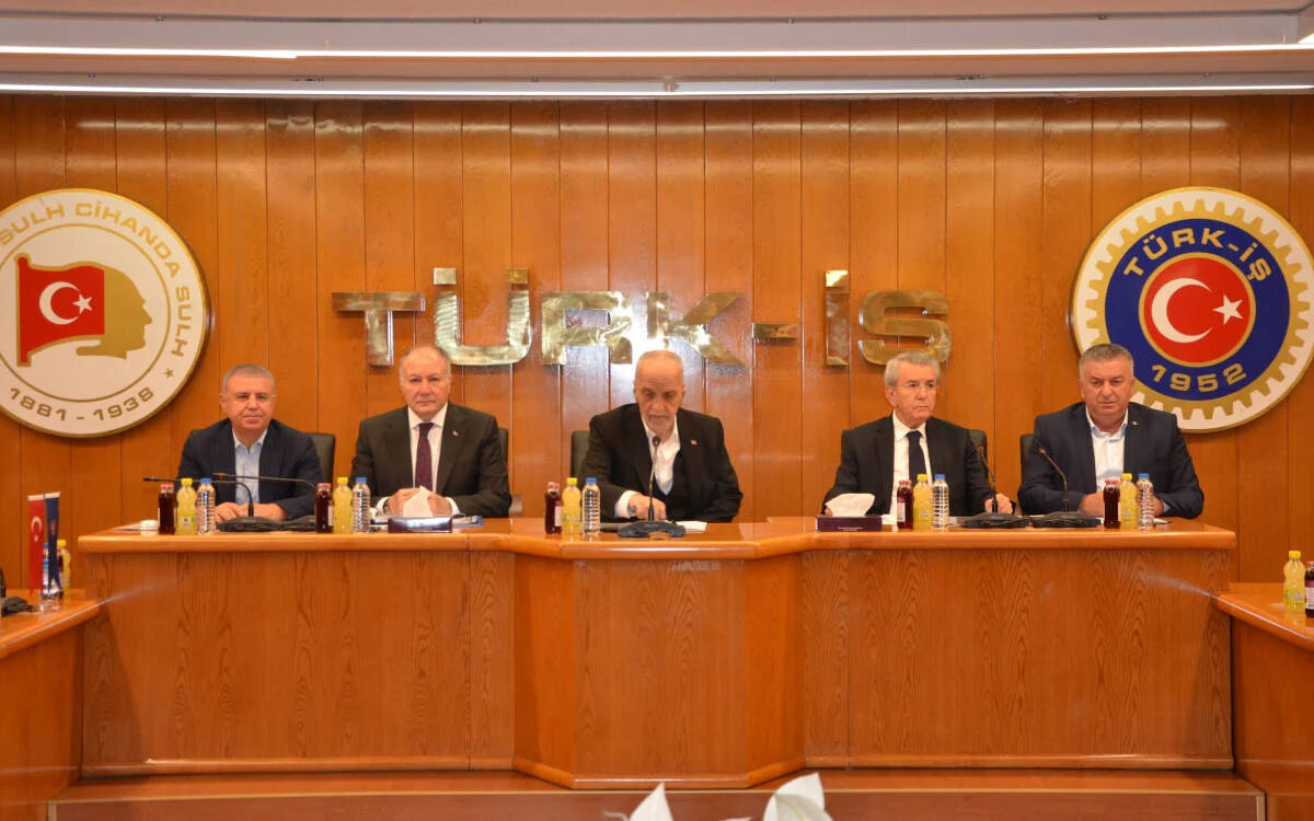 Asgari ücret 4. toplantı ne zaman, saat kaçta? Türk-İş işçi kesiminin talep ettiği asgari ücret rakamını açıklayacak! Asgari ücret 4. toplantı ne zaman, saat kaçta? Türk-İş işçi kesiminin talep ettiği asgari ücret rakamını açıklayacak! - 4. Resim