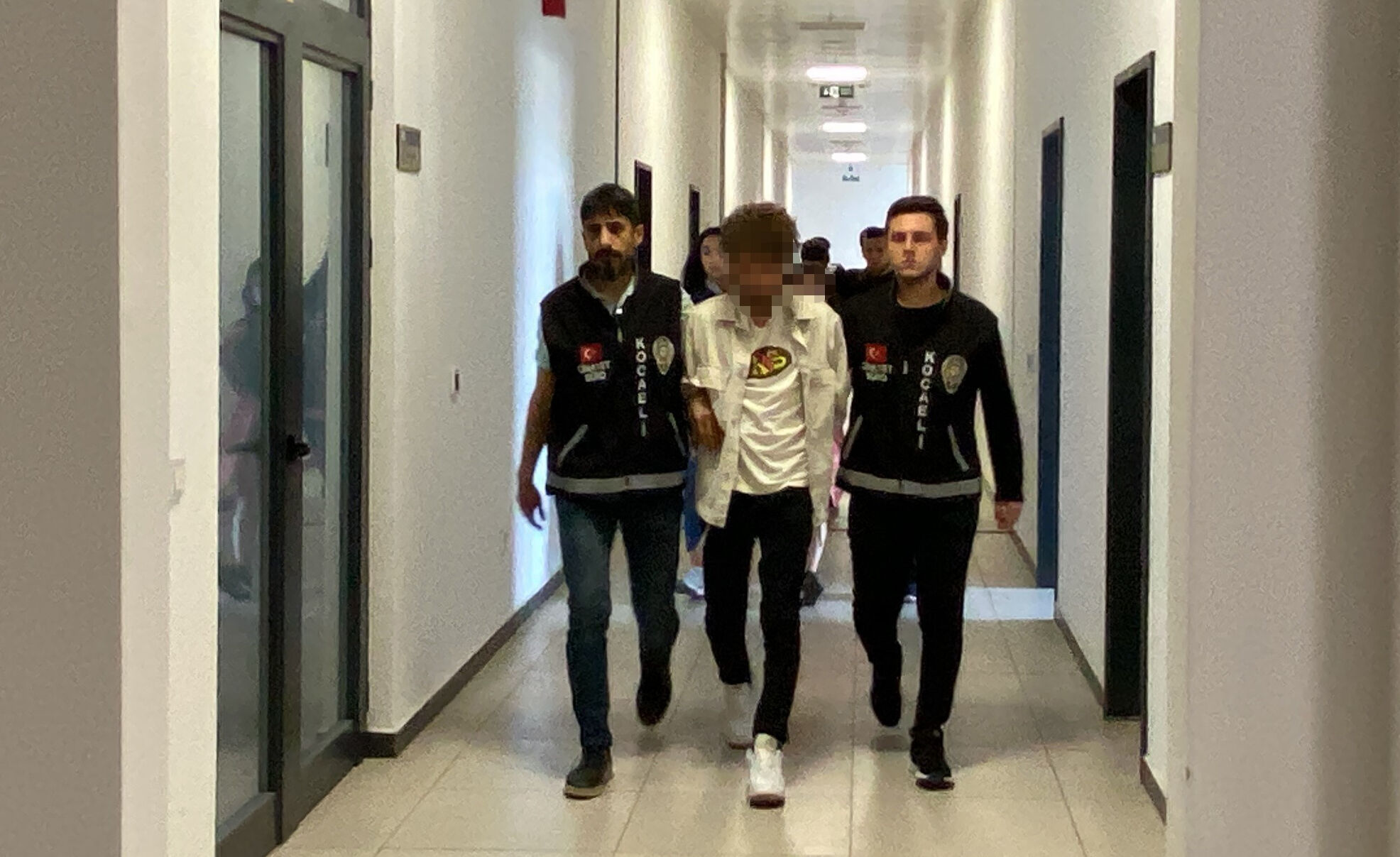 Cinsel ilişki teklifini reddeden genç kızı kaza süsü verip öldürmüştü! Mahkemede sustu Cinsel ilişki teklifini reddeden genç kızı kaza süsü verip öldürmüştü! Mahkemede sustu - 3. Resim