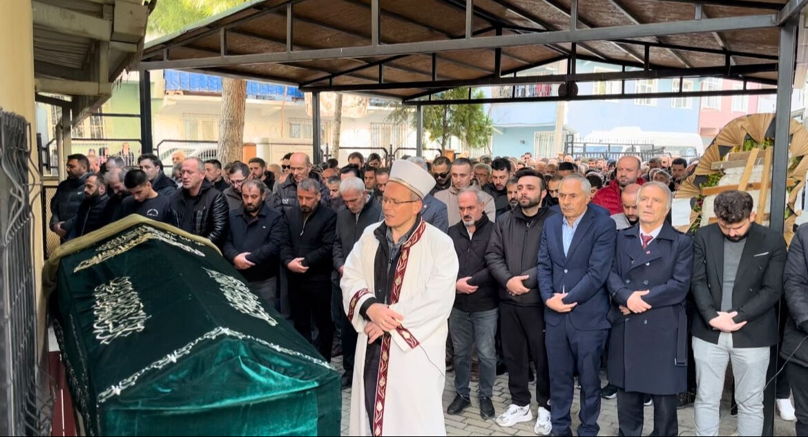 Fenomen Neşe Özkan, estetik ameliyat sonrası hayatını kaybetti - 2. Resim