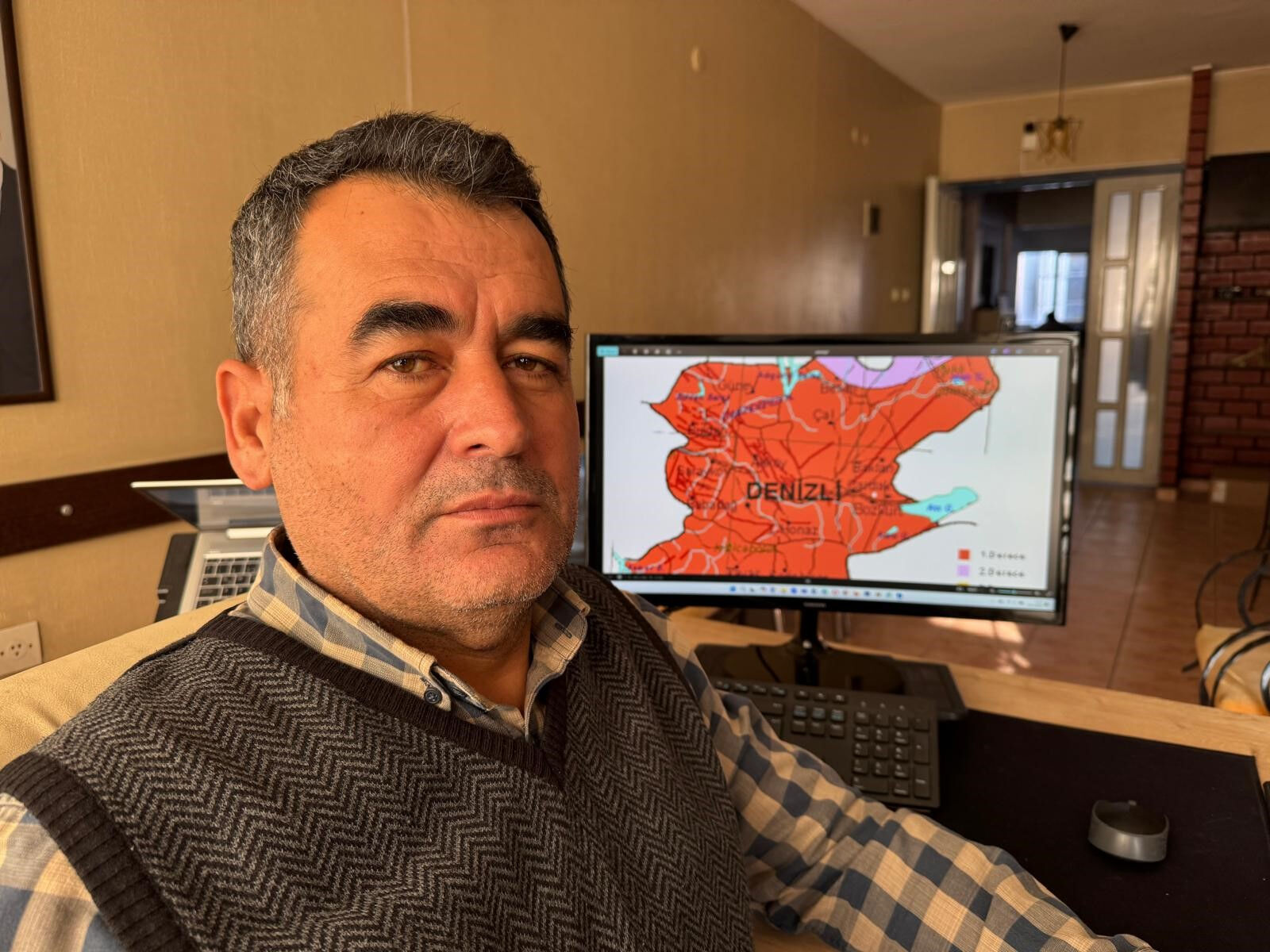 İki gündür beşik gibi sallanan Denizli için kritik açıklama! Uzman isim konuştu İki gündür beşik gibi sallanan Denizli için kritik açıklama! Uzman isim konuştu - 1. Resim