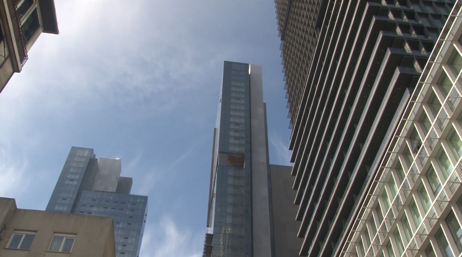 Şişli'deki Torun Center'da alevler yükseldi! Felaket 10 sene önceyi hatırlattı - 1. Resim