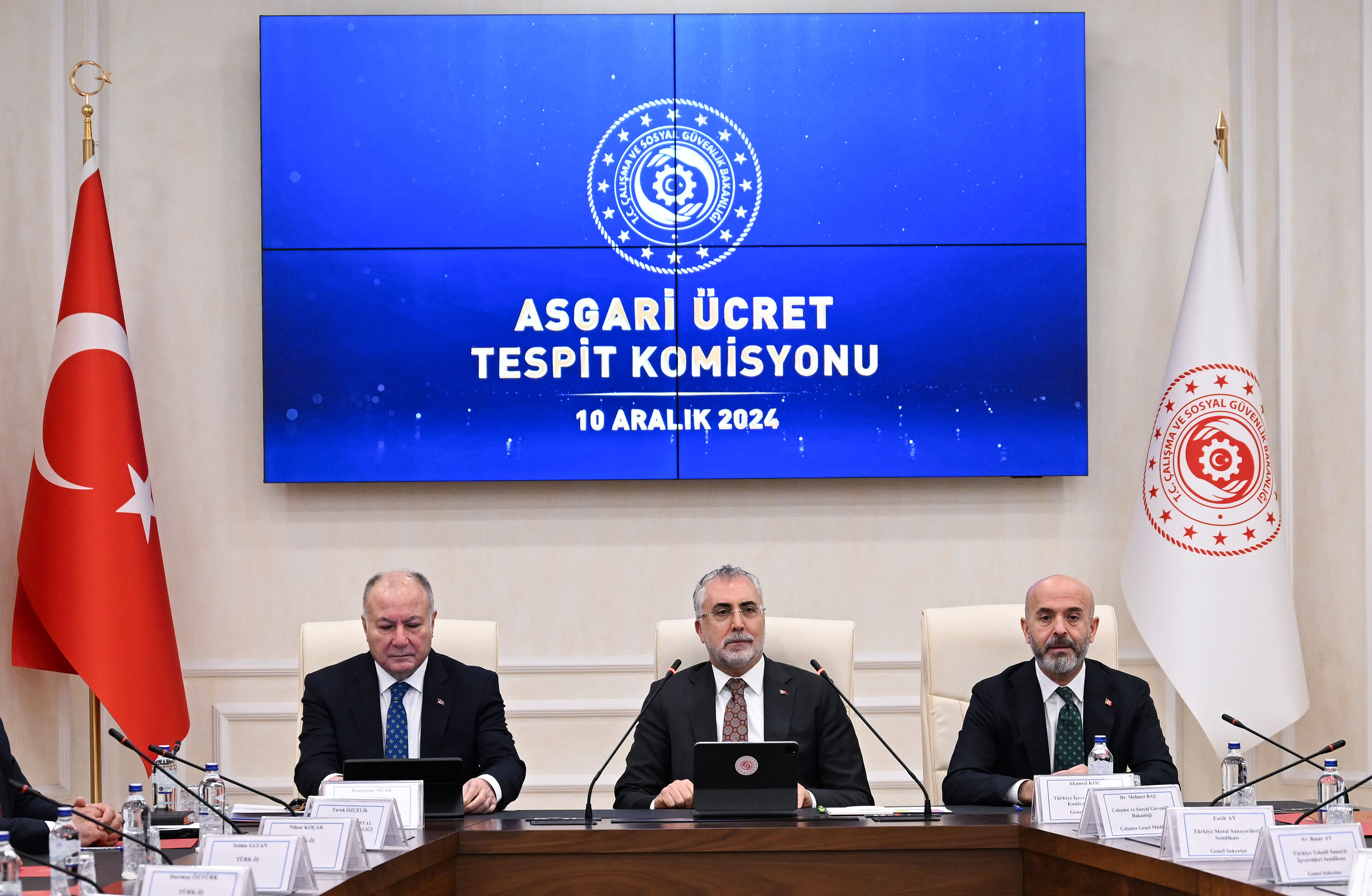 TÜRK-İŞ asgari ücret zammı teklifini ilk kez açıkladı: Bu rakamın altını kabul etmiyoruz - 1. Resim