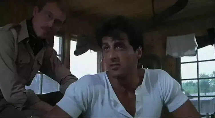 Zafere Kaçış filminin konusu nedir, oyuncuları kimler? Bu akşam TRT 1’de izleyici karşısına çıktı  - 3. Resim