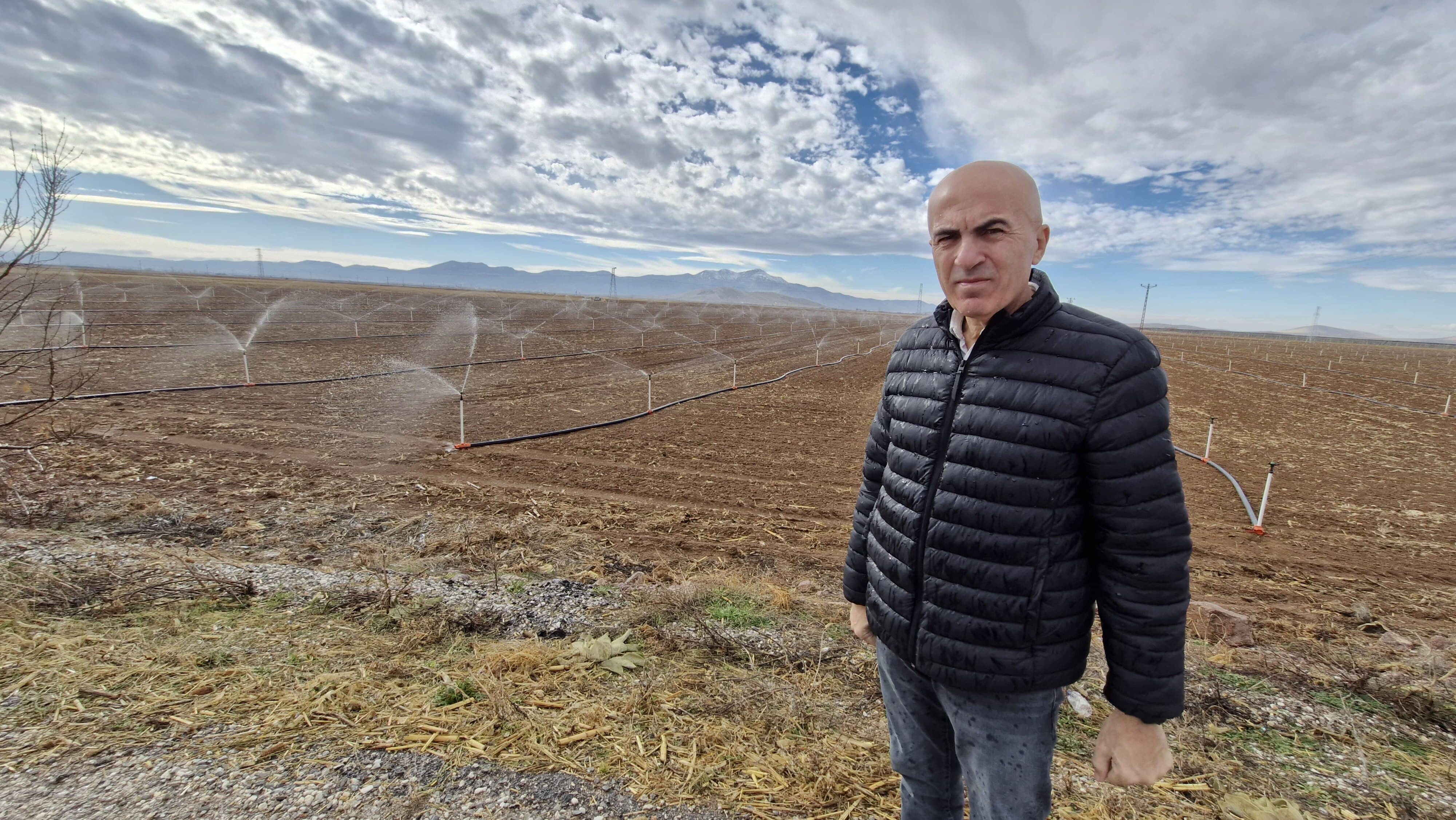 Karaman'da kışın ortasında korkutan manzara! Barajlar kurudu, yeraltı sularına yöneldiler - 1. Resim