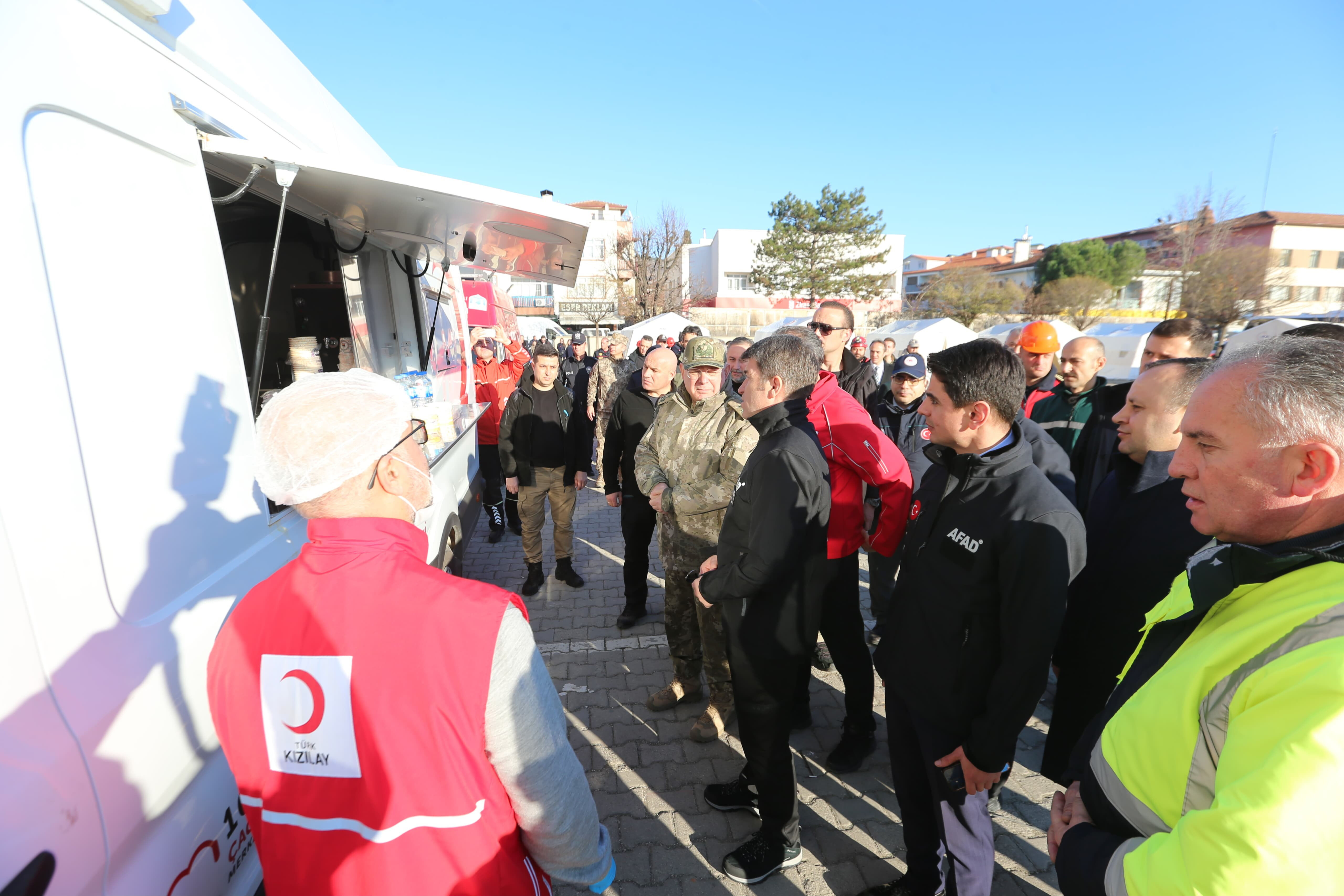 Tokat'ta 7 büyüklüğünde deprem tatbikatı! 3 bina yıkıldı - 4. Resim