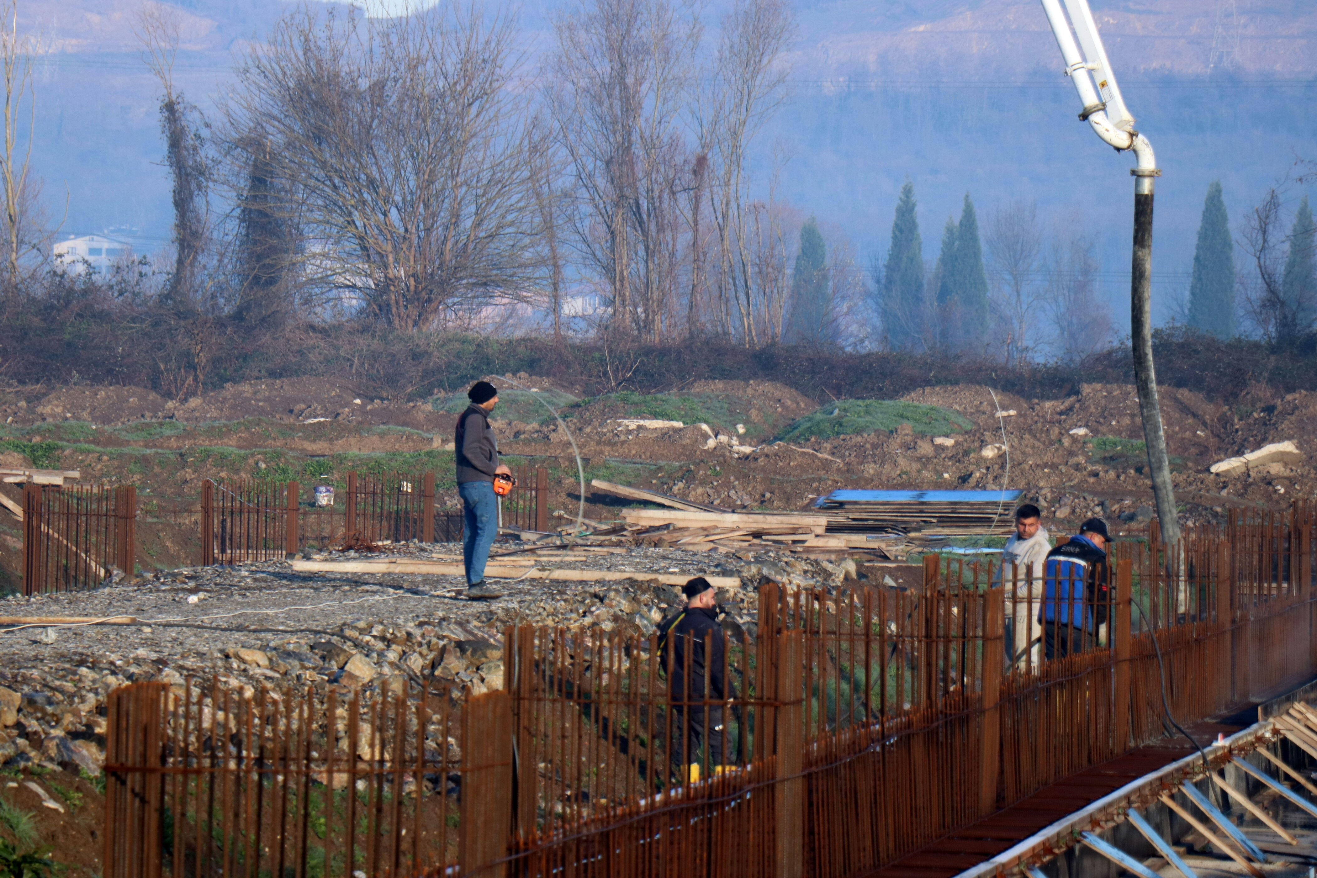 3 kişi ile yola çıktılar dünya markası oldular! Şimdi Sakarya'da 10 milyon dolarlık fabrikanın temelini attılar - 1. Resim