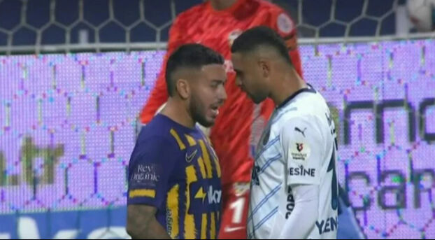Eyüpspor-Fenerbahçe maçının tartışmalı pozisyonları için son noktayı koydu! Kırmızı, penaltılar ve dahası... - 3. Resim