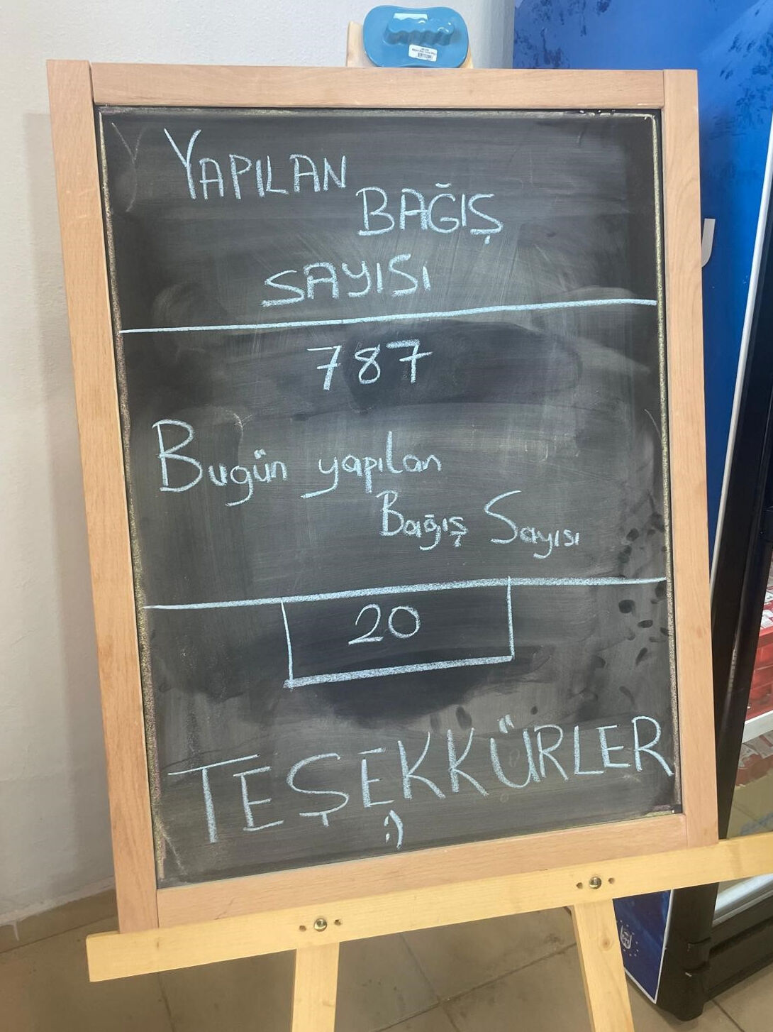 Kent lokantasında "askıda yemek" dönemi! Maddi durumu olmayanlar 4 çeşit yemeği bedavaya yiyor - 3. Resim