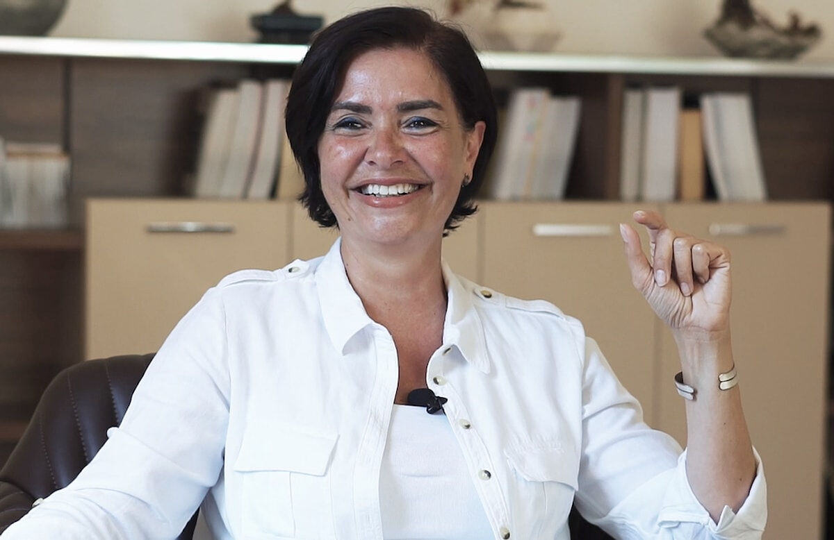 Özlem Gürses neden gözaltına alındı, tutuklandı mı? Yeniden gündeme geldi  Özlem Gürses neden gözaltına alındı, tutuklandı mı? Yeniden gündeme geldi  - 3. Resim