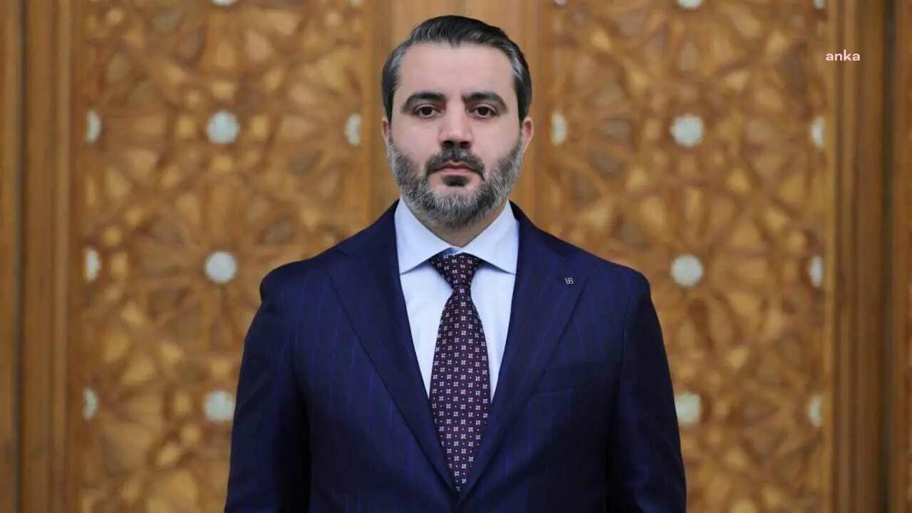 Suriye geçici hükümetinde Dışişleri Bakanı Esaad Hasan Şeybani oldu Suriye geçici hükümetinde Dışişleri Bakanı Esaad Hasan Şeybani oldu
