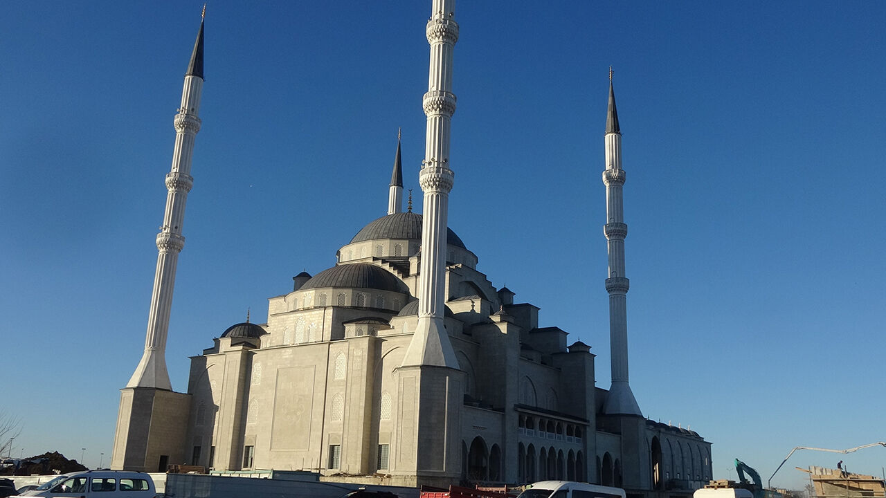 Trabzonlulara ramazan müjdesi! Doğu Karadeniz'in en büyük camisi 'Trabzon Şehir Camii ve Külliyesi' hizmete giriyor - 6. Resim