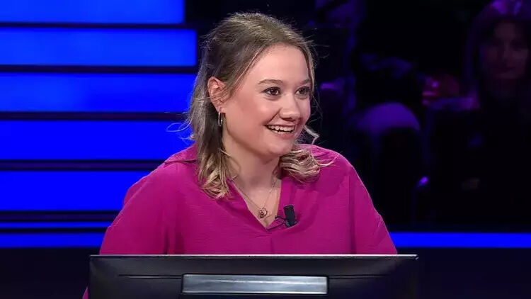 Cumhurbaşkanlığı forsu ve armasında 16 Türk devleti arasında hangisi yoktur? Kim Milyoner Olmak İster 1 milyonluk sorunun cevabı! - 2. Resim