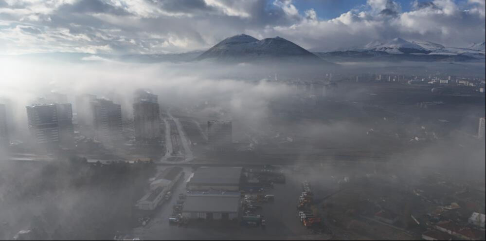 Diyarbakır'da 5 gündür göz gözü görmüyor! Uçak seferleri iptal edildi - 3. Resim