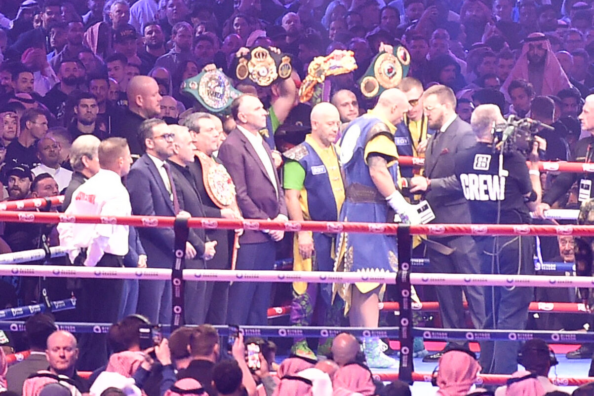 İki efsane karşı karşıya geldi! 190 milyon dolarlık dev maçın galibi belli oldu - 6. Resim