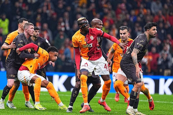 Kayseri'de gol yağmuru! Galatasaray'dan beş gollü galibiyet Kayserispor - Galatasaray | Canlı Anlatım - 4. Resim