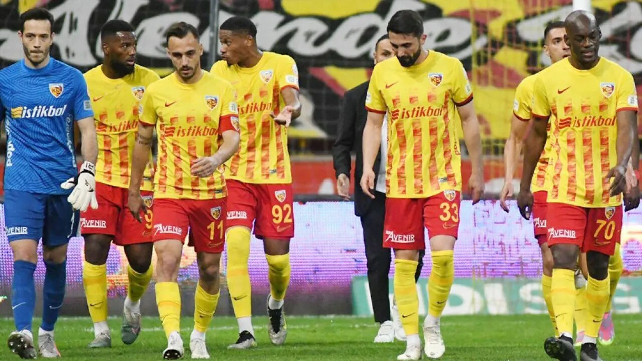 Kayserispor - Galatasaray maç kadrosu belli oldu! Kayserispor - Galatasaray maçı hangi kanalda, ne zaman, saat kaçta? Kayserispor - Galatasaray maç kadrosu belli oldu! Kayserispor - Galatasaray maçı hangi kanalda, ne zaman, saat kaçta? - 1. Resim