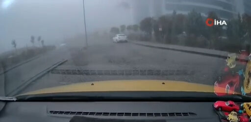 Muğla'daki helikopter kazasından yeni görüntü! Düşme anı taksi kamerasında Muğla'daki helikopter kazasından yeni görüntü! Düşme anı taksi kamerasında - 3. Resim