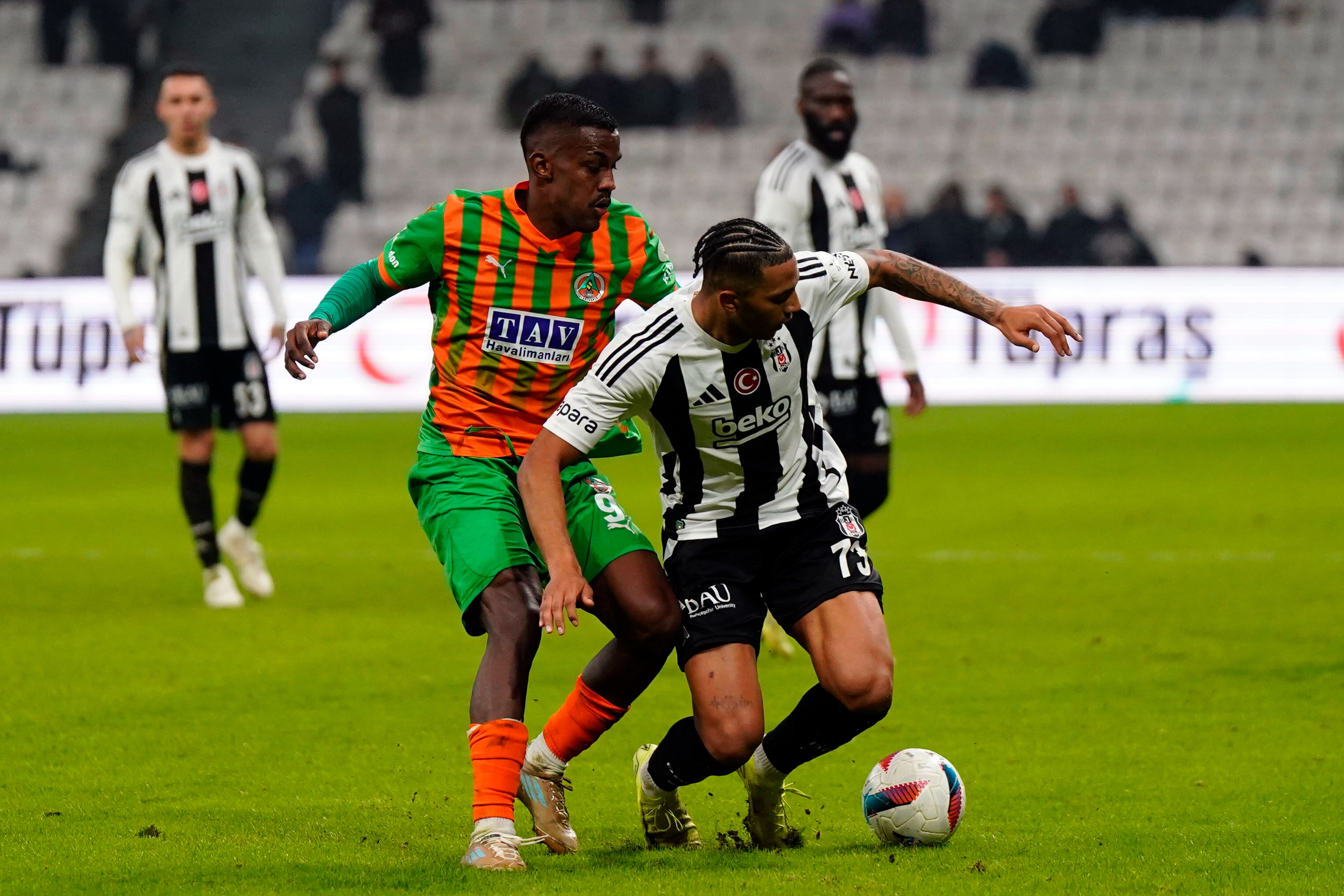 Tükenmişlik sendromu! Adana'ya kaybeden Beşiktaş evinde Alanyaspor’la da yenişemedi Tükenmişlik sendromu! Adana'ya kaybeden Beşiktaş evinde Alanyaspor’la da yenişemedi - 4. Resim