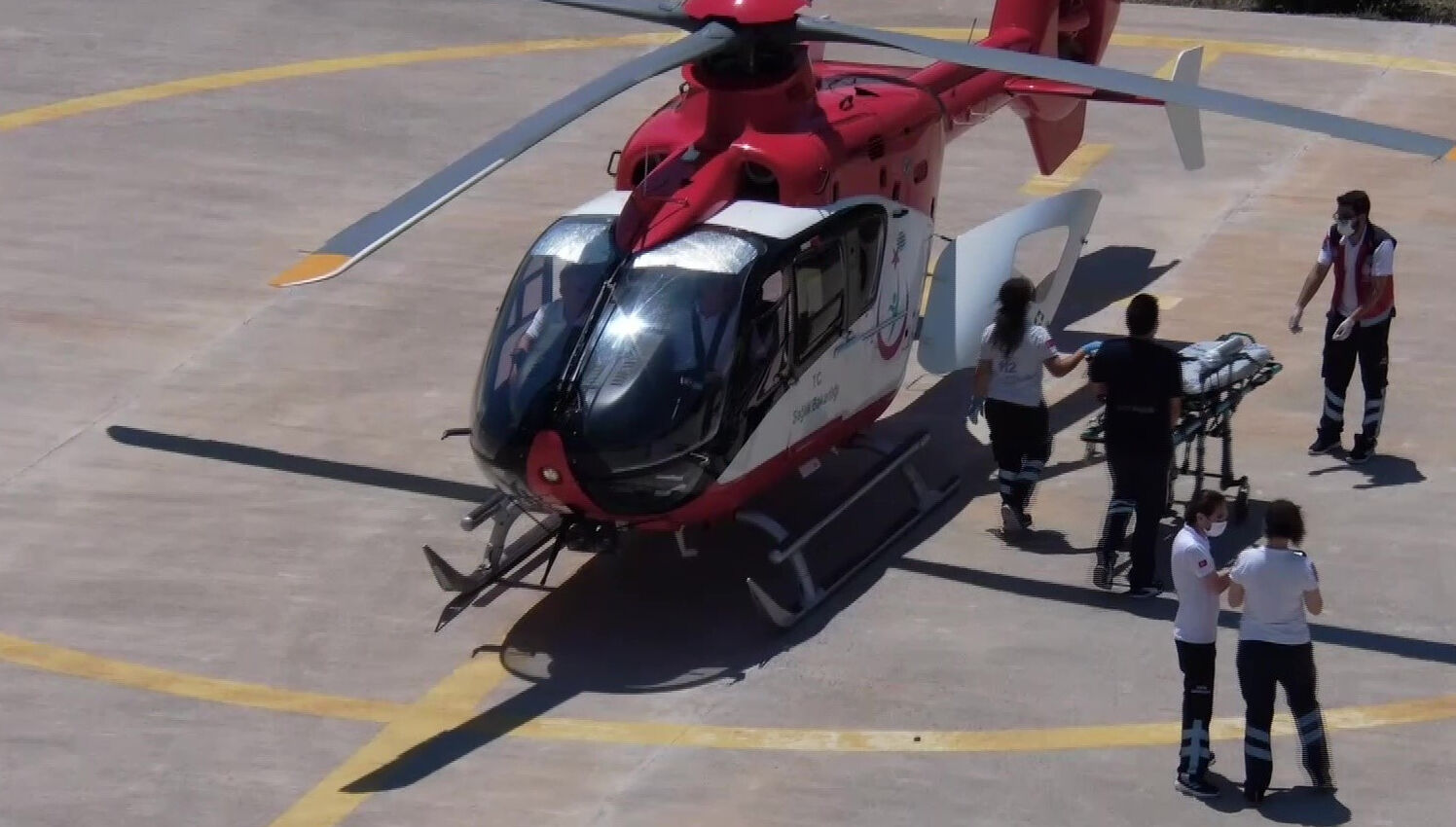 Muğla'da helikopter kazasında hayatını kaybeden ATT Selçuk Saykal'ın son görüntüleri Muğla'da helikopter kazasında hayatını kaybeden ATT Selçuk Saykal'ın son görüntüleri - 2. Resim