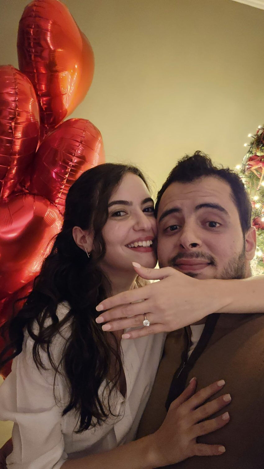 Ünlü oyuncu Ezgi şenler evleniyor! İşte müstakbel eşi... Ünlü oyuncu Ezgi şenler evleniyor! İşte müstakbel eşi... - 2. Resim