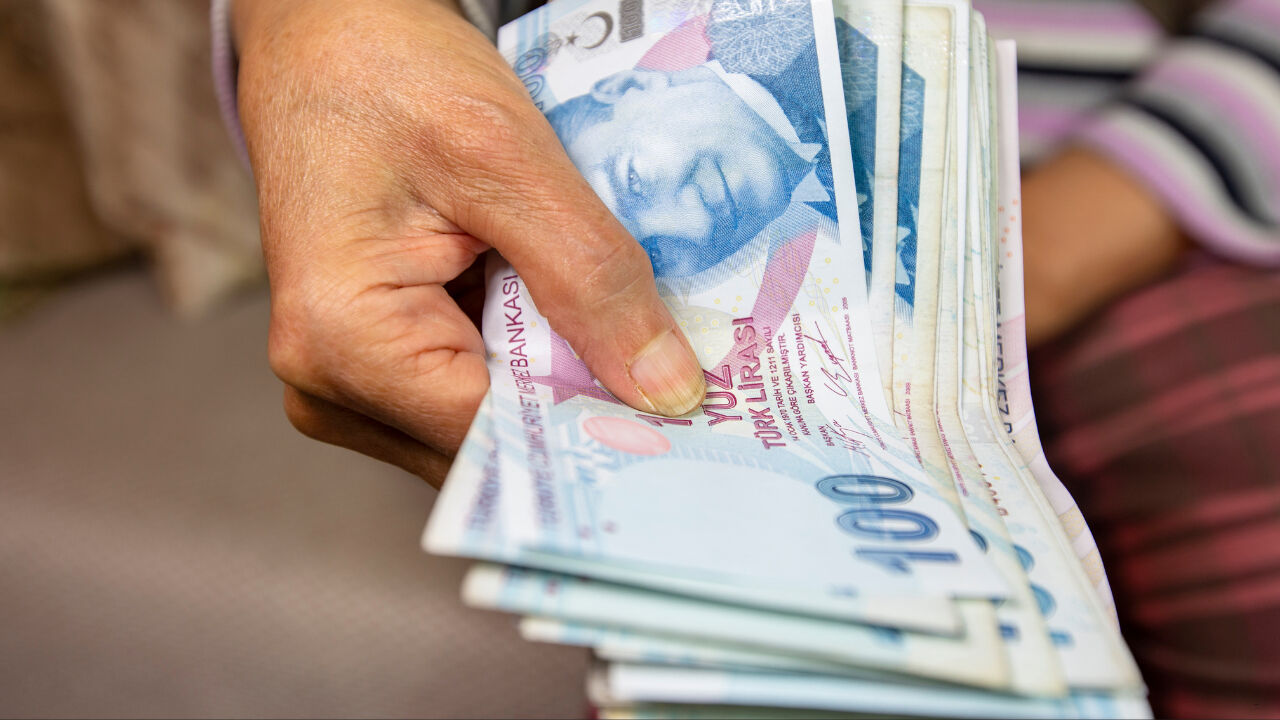 Asgari ücret artışı emekli maaşını etkiler mi? Asgari ücrete yüzde 30 zam yapıldı! - 3. Resim