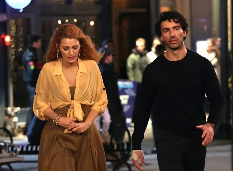 Blake Lively'nin Justin Baldoni taciz davası büyüyor: Ödülü iptal edildi! Blake Lively'nin Justin Baldoni taciz davası büyüyor: Ödülü iptal edildi! - 2. Resim